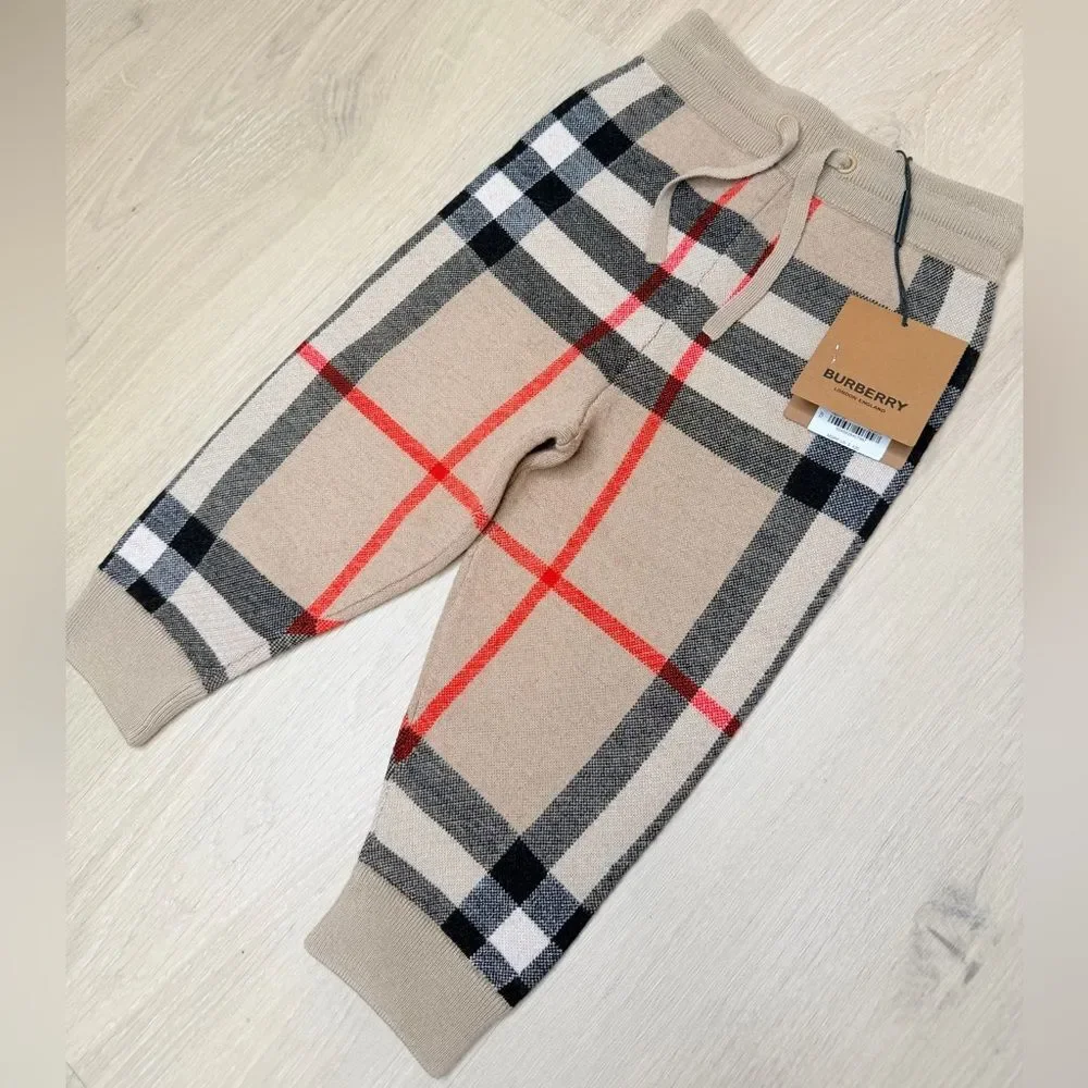 NWT ✨ BURBERRY ‘Gerard Vintage Check Knit Jogger Pants’ Unisex Wool/Cashmere 2T